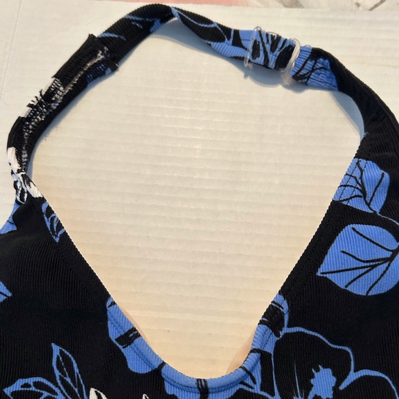 L.L. Bean Tankini top - Picture 2 of 4